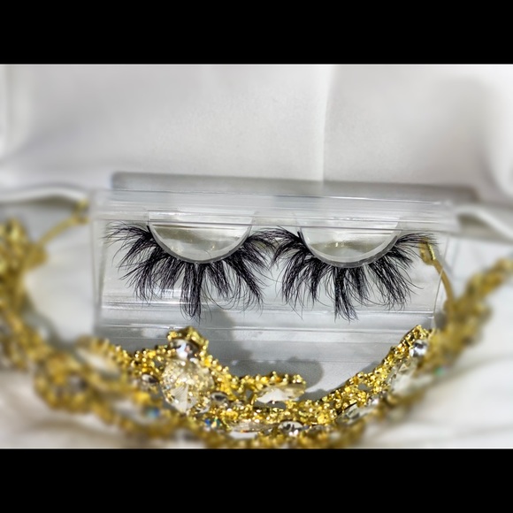 Eye lash Kit - Picture 3 of 5